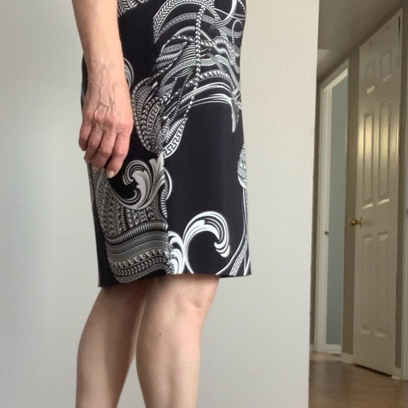 Versace black white print dress - Picture 4 of 10